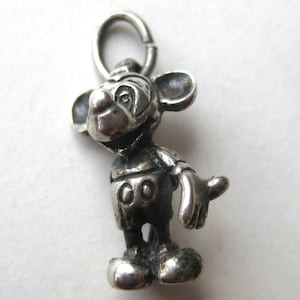 Vintage Charm Sterling Silver Mickey Mouse Disneyland Souvenir Bracelet Charm