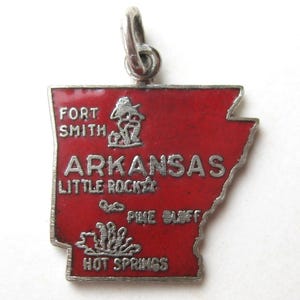 Vintage 50s Arkansas State Map Sterlingsilber rote Emaille Souvenir Map Armband Charm