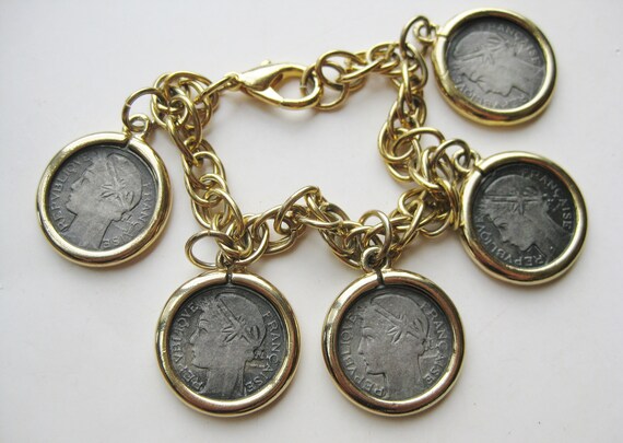 Vintage 50s 60s Novelty French Coin Gold Souvenir