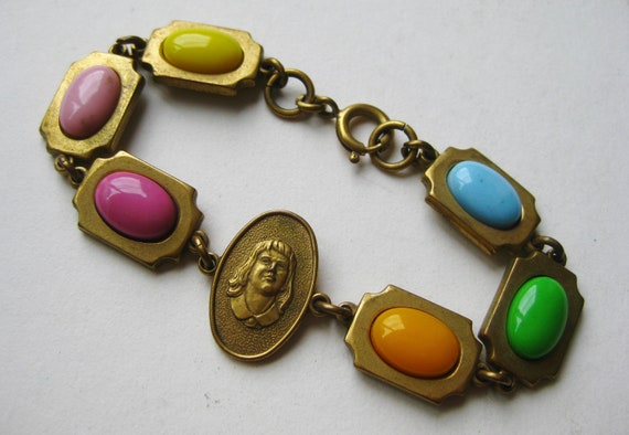 Vintage 30s International Order of Rainbow for Gir