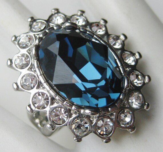 Vintage Kenneth Jay Lane KJL Blue Rhinestone Prin… - image 5