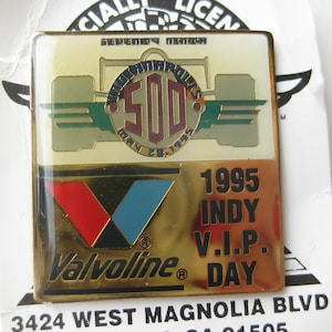 Vintage 1995 Indianapolis Motor Speedway Indy 500 Valvoline VIP Day Souvenir Pin