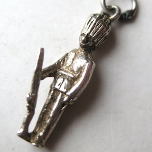 Vintage Charm Sterling Silver Buckingham Palace Guard London England Bracelet Charm