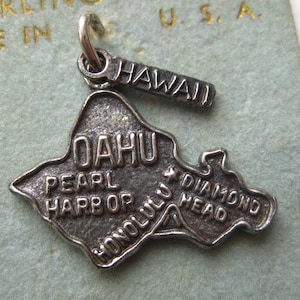 Vintage Charm Hawaiian Sterling Silver Oahu Hawaii State Map Souvenir Bracelet Charm
