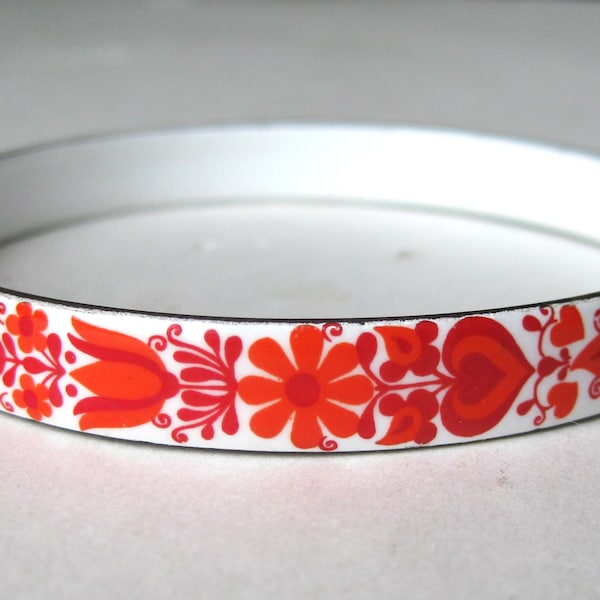 Vintage Arta Austrian Floral Red Orange White Enamel Bangle Bracelet
