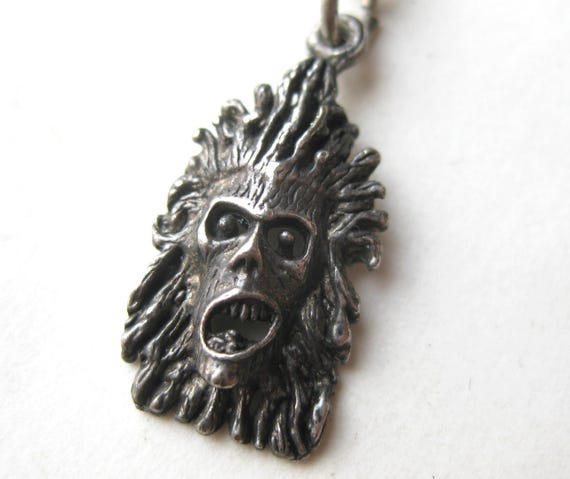 Vintage 80s IRON MAIDEN Heavy Metal Eddie Pendant Necklace