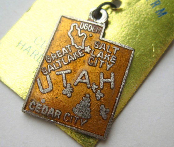 Vintage 50s Utah State Map Souvenir Silver Enamel… - image 1