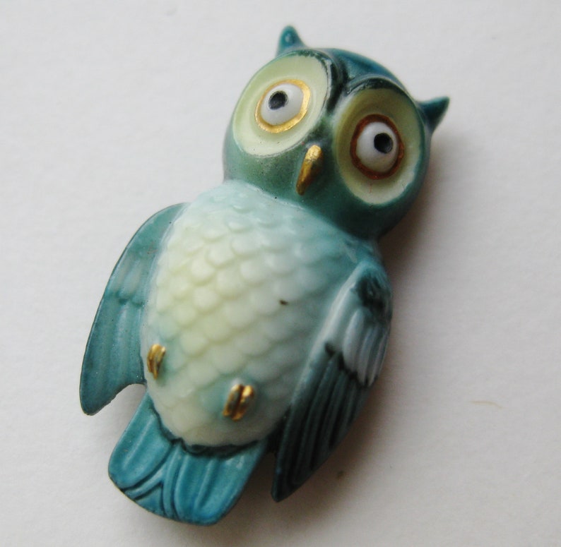 Vintage Toshikane Japanese Arita Porcelain Owl Tie Tack