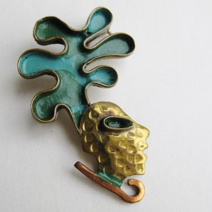 Vintage Mexican Brass Enamel Chenet Style Brooch Pin