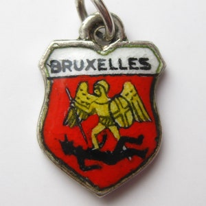 Vintage Charm Brussels Belgium Bruxelles 800 Silver Enamel Travel Shield Souvenir Bracelet Charm