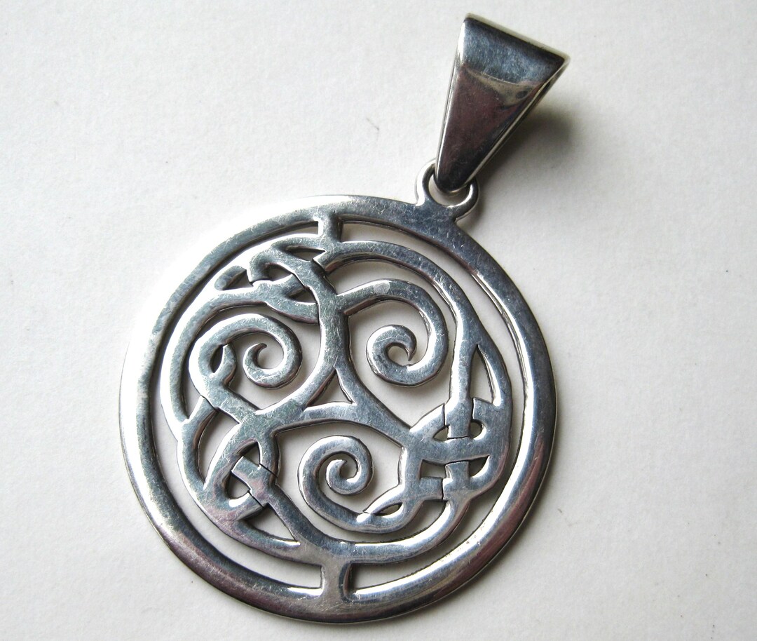 Large Sterling Silver Celtic Knot Necklace Pendant - Etsy