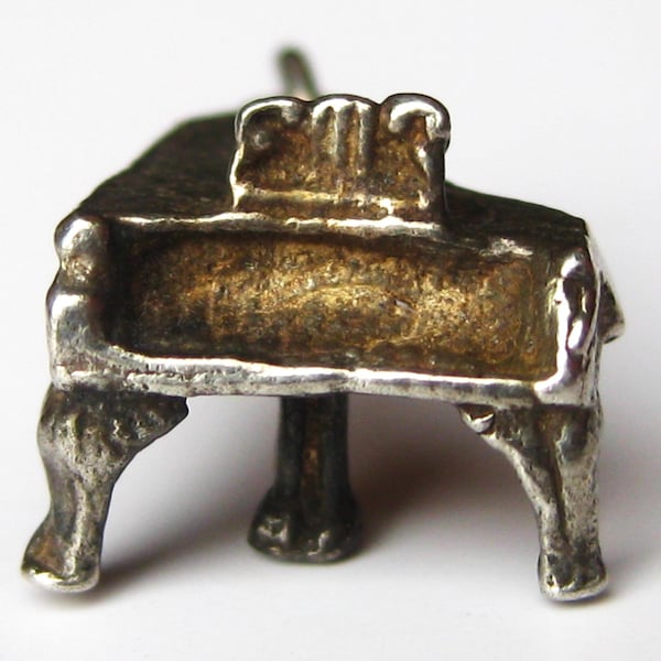 Vintage Charm Sterling Silver Baby Grand Piano Steinway Bracelet Charm