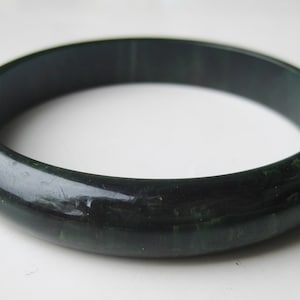 Vintage 40s Dark Green Marbled Swirl Bakelite Bangle Bracelet