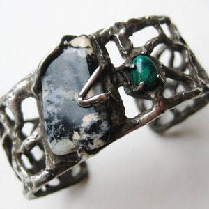 Bracciale rigido astratto in argento sterling fuso a cera, stile modernista vintage degli anni &#39;60 di metà secolo