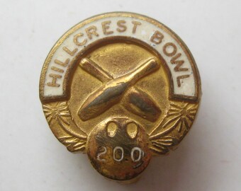 Vintage Hillcrest Bowl Bowling Alley San Diego 200 Club Gold Enamel League Pin