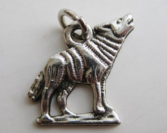 Vintage Charm Sterling Silver Lone Wolf Howling Bracelet Charm