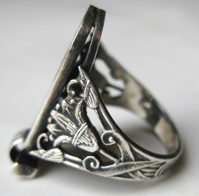 Vintage Egyptian Cartouche Sterling Silver Pharaoh Ring Size 7.75