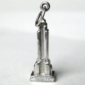Vintage Charm Sterling Silver Empire State Building 3D New York City Souvenir Bracelet Charm