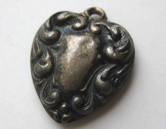 Vintage Charm Sterling Silver Sweetheart Puffy He… - image 1