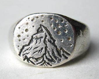 Vintage Matterhorn Zermatt Switzerland Signet Ring Sterling Silver Maison Davis size 9.5