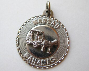 Vintage Charm Sterling Silver Nassau Bahamas Souvenir Bracelet Charm