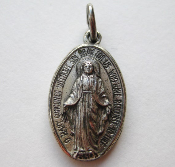 Vintage Sterling Silver Virgin Mary Religious Hol… - image 2