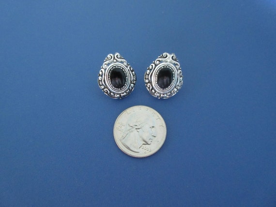 Black Cabochon Silver Tone Stud Earrings, Texture… - image 6