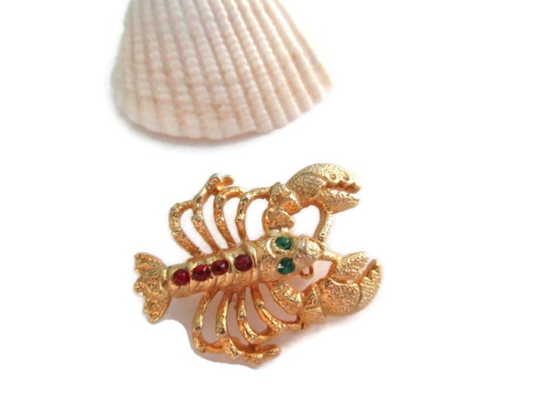 Gold Tone Lobster Brooch Red And Green Rhinestones Hat Pin Fish