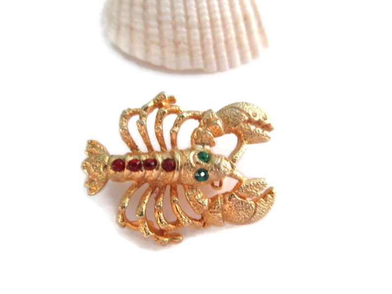 Gold Tone Lobster Brooch Red And Green Rhinestones Hat Pin Fish