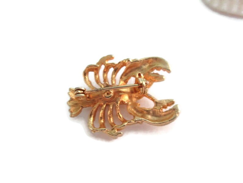 Gold Tone Lobster Brooch Red And Green Rhinestones Hat Pin Fish