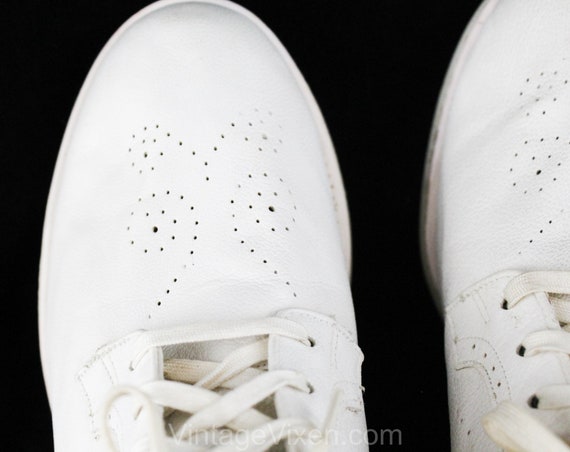 White 1930s Shoes - Size 7 30's Oxfords with Lace… - image 4