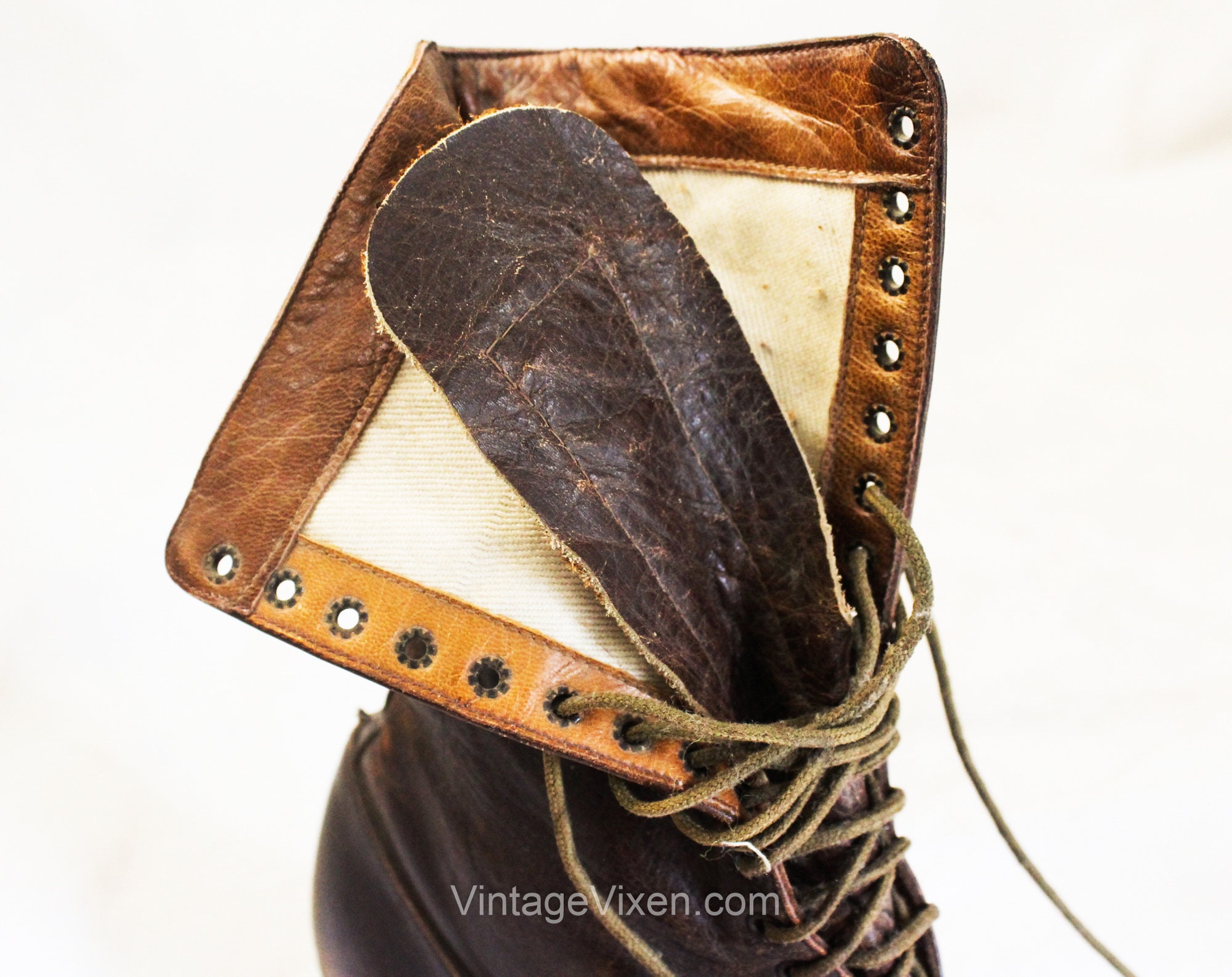 Victorian Boots - 1800s Brown Leather Lace-up Granny Boots - Small