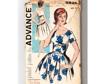 1950s Dress Sewing Pattern - Short Sleeve or Sleeveless - Full Skirted 50s Fit & Flare Ballerina Frock - Complete - Bust 34 Advance 9825