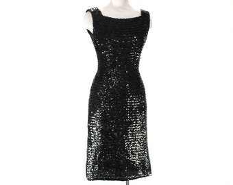 1950s Black Wiggle Dress - Size 4 Bombshell Fitted Cocktail - Fine 50s Marilyn Hourglass - Pin Up Party Perfect - Glam Sequins - Waist 26