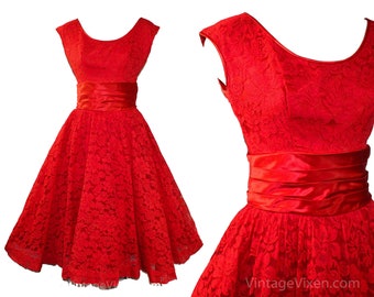 Size 4 1950s Red Party Dress - Fit & Flare Prom Vixen Cocktail - Sleeveless Lace 50s Frock - Satin Cummerbund - Full Skirt - Tulle Ruffles