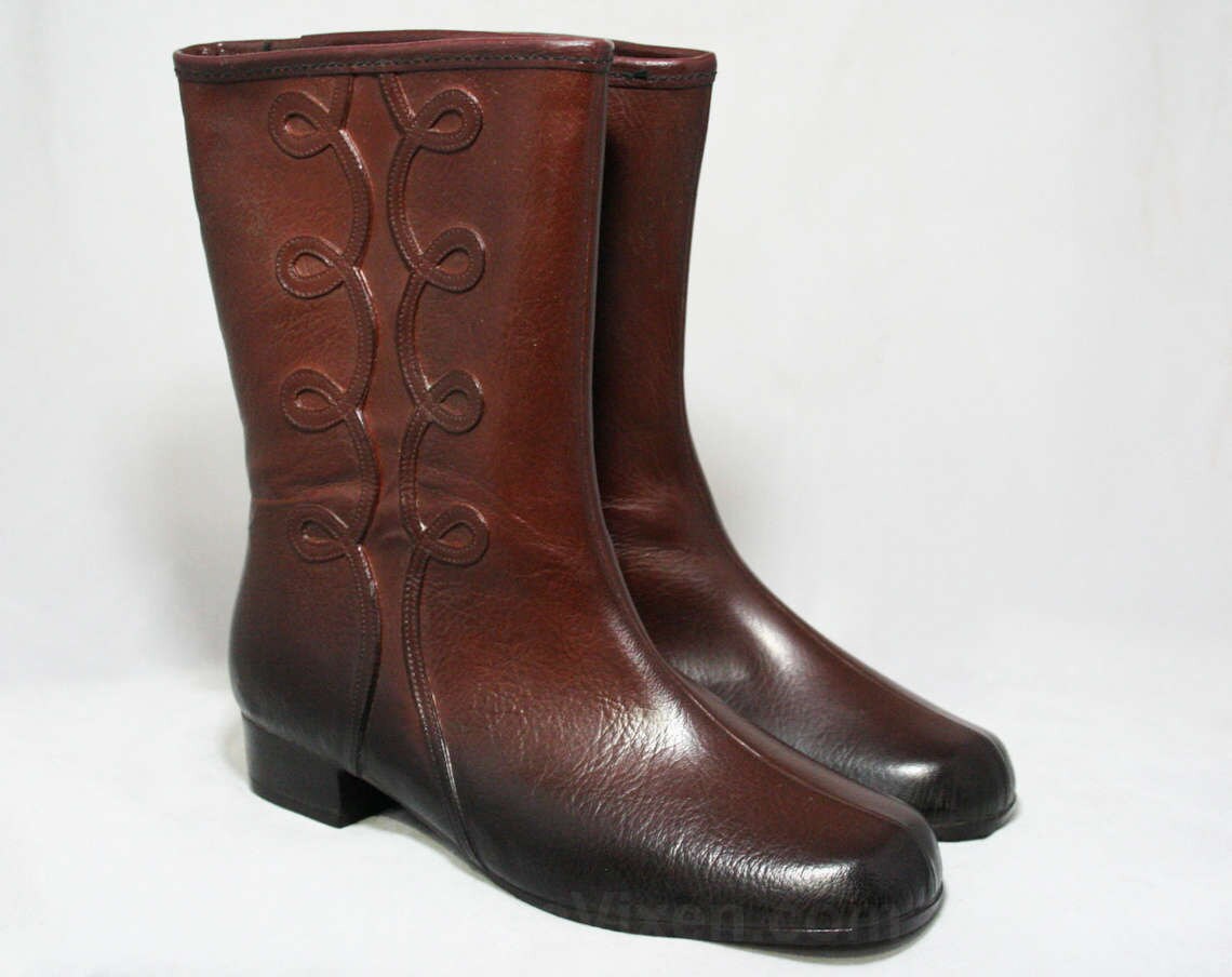 Size 6 Brown Boots - Victorian Inspired Galoshes - Trompe L'oeil Soutache - 1960s Deadstock Winter Shoes - Waterproof Vinyl - Fleece Lined