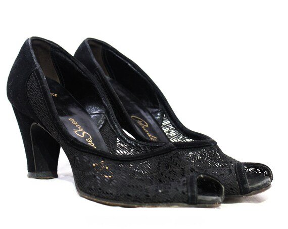 Size 5.5 1940s Black Suede Shoes with Seductive S… - image 2