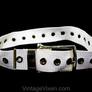 60s Mod White Cotton Belt with Bold Brassy Buckle - Size Medium 8 to 12 - 1960s Casual Belt - Goldtone Metal Hardware - Adjustable Length
