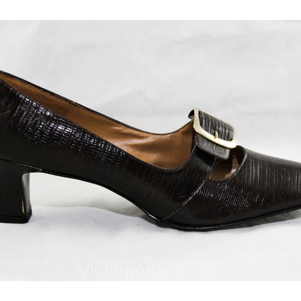 1960s Shoes - Unworn Classic Dark Brown Faux Reptile Leather Pumps - 60s Ruddy Reptilian Two-Tone - Buckles - 1960s Deadstock Size 8 Narrow