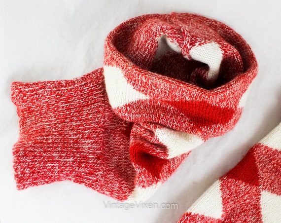 1950s Arm Warmers - Cherry Red & White Wool Argyl… - image 5