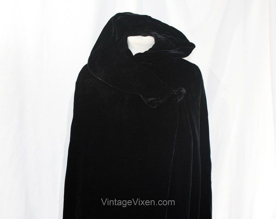 1930s Black Velvet Cape with Hood - Small Medium … - image 2