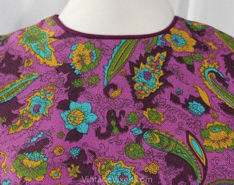 Bust 34 NOS Deadstock with Tags Small 60s Secretary Style Tailored Blouse Violet Purple Sleeveless Shell Size 6 Paisley 1960s Top