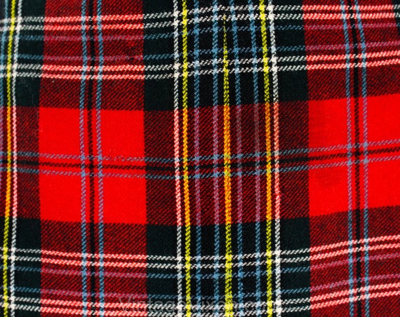 Size 8 Red Plaid Skirt - 1950s Scottish Tartan Wo… - image 4