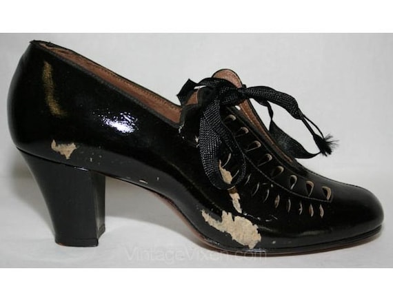 As Is Size 5 1/2 Flapper Era Shoe - 1920s Black P… - image 1