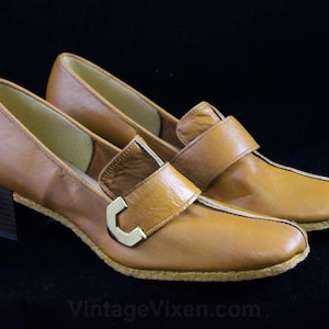 1960s Leather Shoes - Unworn 60s Light Brown Loafer Style Pumps - Caramel Tan - Faux Buckles - 60s Mod Deadstock - 6M - Charm Step