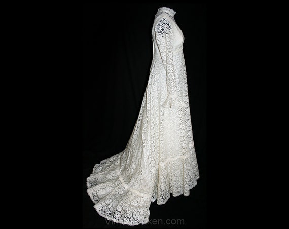 Size 10 Vintage Lace Wedding Gown with Edwardian … - image 10