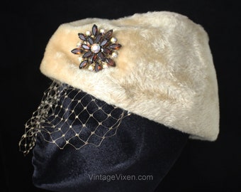 1960s Neutral Hat with Starburst Rhinestone Accent - Furry Taupe Toque w Veil - Neutral Beige Fuzzy Felt - Fall Autumn - 60s Glam Millinery