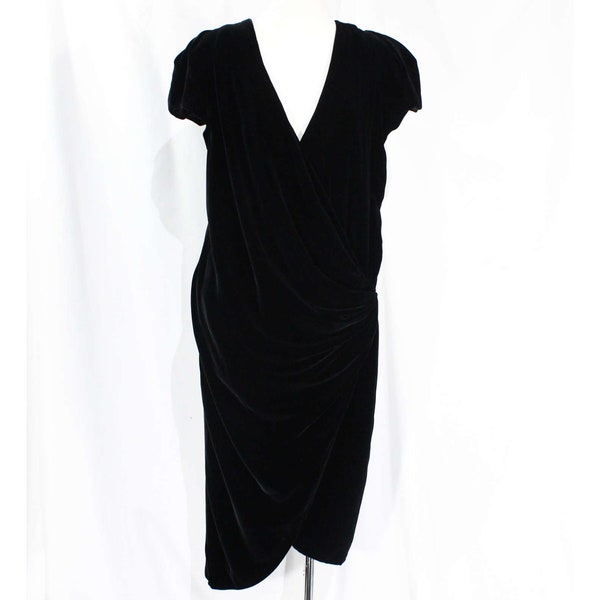 Size 10 Designer Velvet Wrap Dress - Black Flapper Inspired Cocktail - 1980s 90s Short Sleeved Silk Blend - Bruce Oldfield - Bust 37