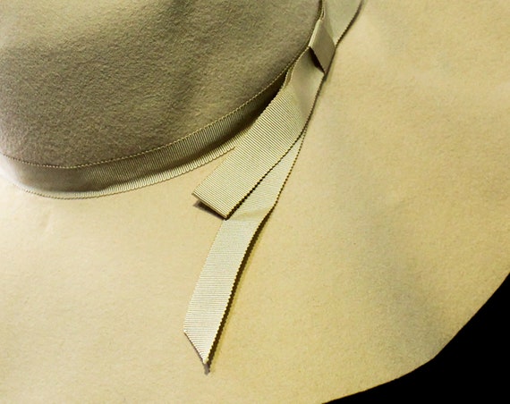 Neutral Felt Hat - Taupe Wool Wide Brim 1970s Mil… - image 7