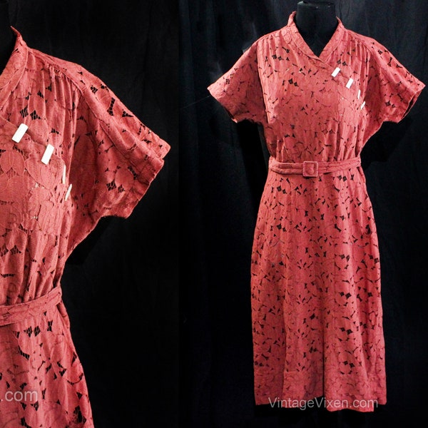 1930s Summer Dress - Small Size 6 Dusk Pink Floral Cutwork Silk - Short Sleeve Authentic 30s Frock with Polished Shell Clips - Waist 30.5